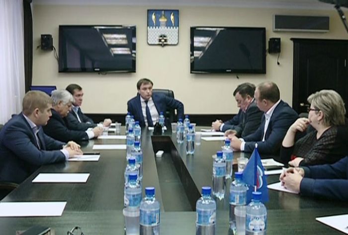 Сергей Пахомов встретился с членами фракции &laquo;Единой России&raquo;