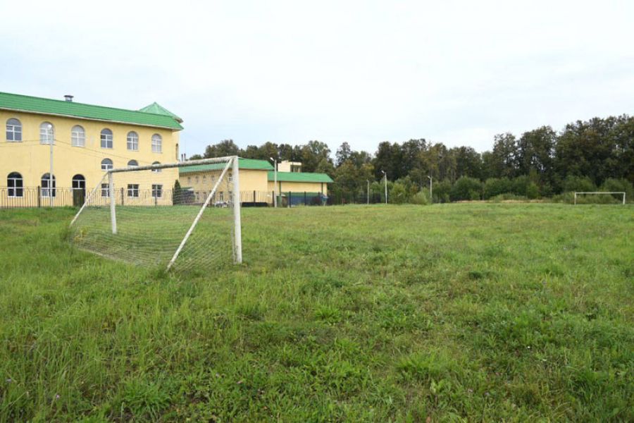 Футбольное поле на Гражданском поселке благоустроят
