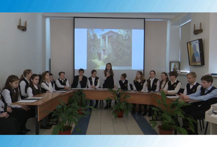 Гимназисты читают Тютчева