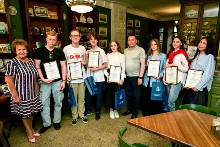 В заключительном этапе олимпиады школьников по общеобразовательным предметам победителями и призёрами стали 7 ребят
