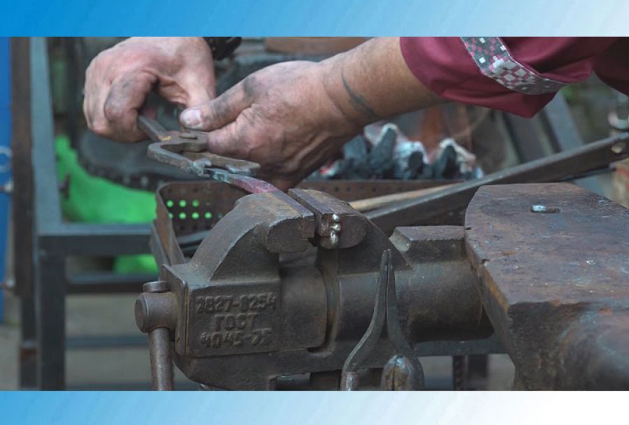 Кузнец- всех ремесел отец