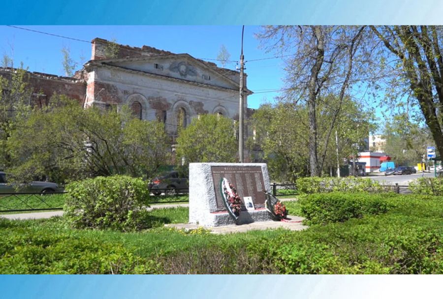 Под контролем депутатов