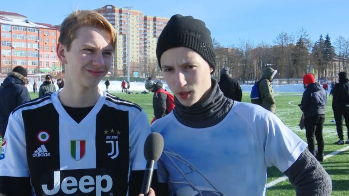 «Свои в игре»