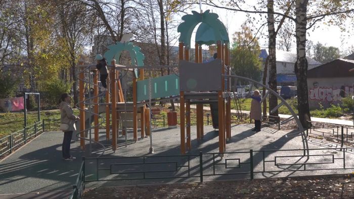 Депутатский объезд. Проспект Красной армии&ndash;208, 210