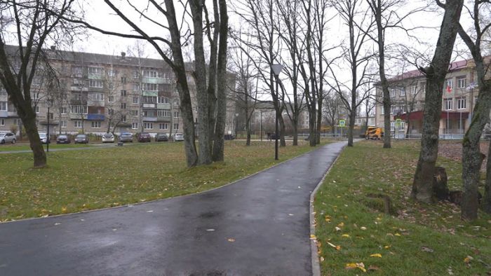 Сквер на улице Мира в Реммаше обновили