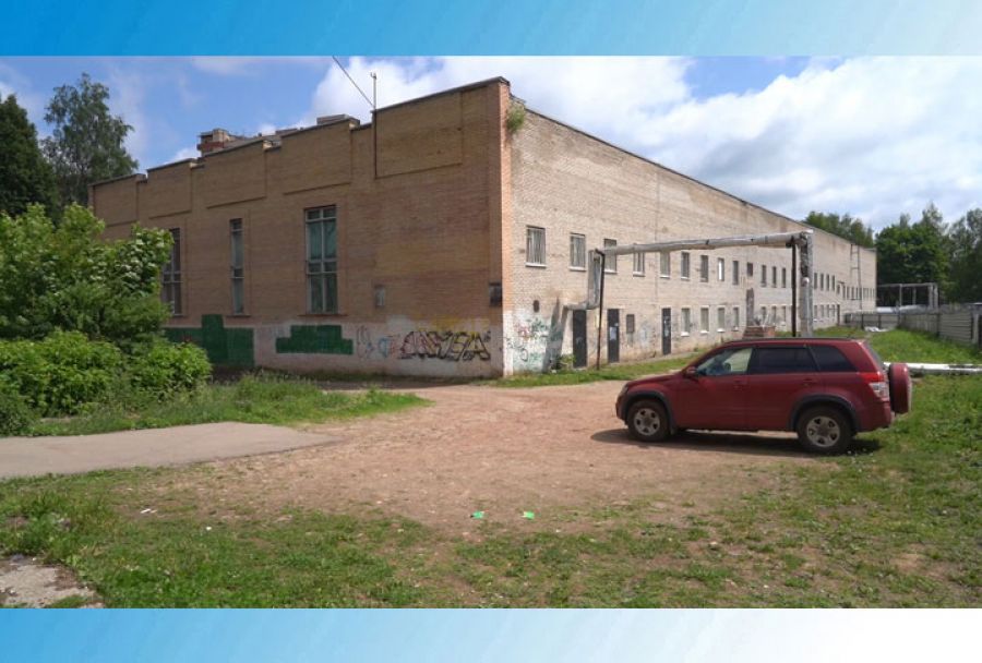 Спорткомплекс &laquo;Салют&raquo; и прилегающую территорию приведут в порядок