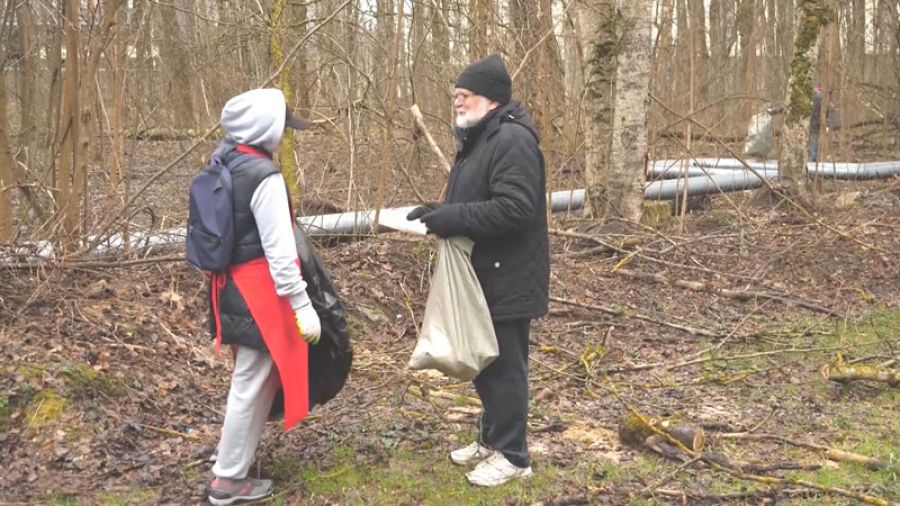 &laquo;Специальный репортаж&raquo;. Субботники на разных площадках СПГО