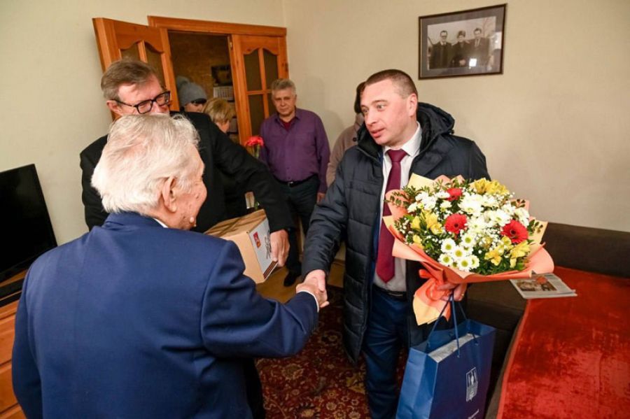 Дмитрий Акулов и Константин Негурица &ndash; в гостях у Дмитрия Константиновича Гончарова