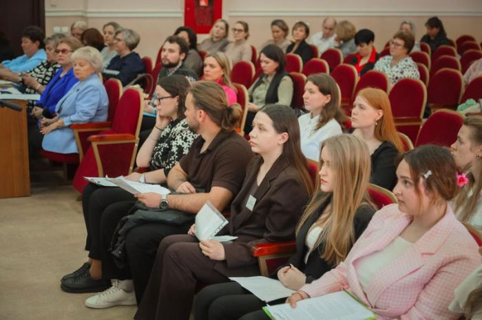 16 молодых учителей из Сергиево-Посадского округа приняли участие в муниципальном этапе конкурса &laquo;Педагогический дебют&raquo;