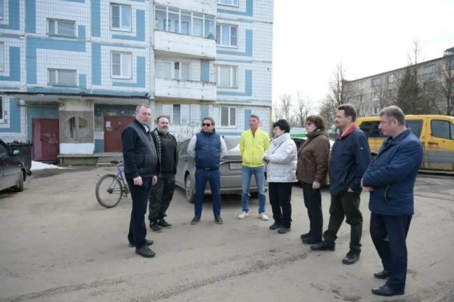 Выездную рабочую встречу провела председатель Совета депутатов СПГО Рита Тихомирова