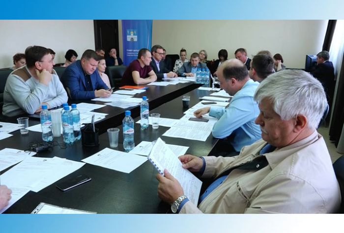 Заседание депутатской комиссии по бюджету. 24 апреля 2019 г.