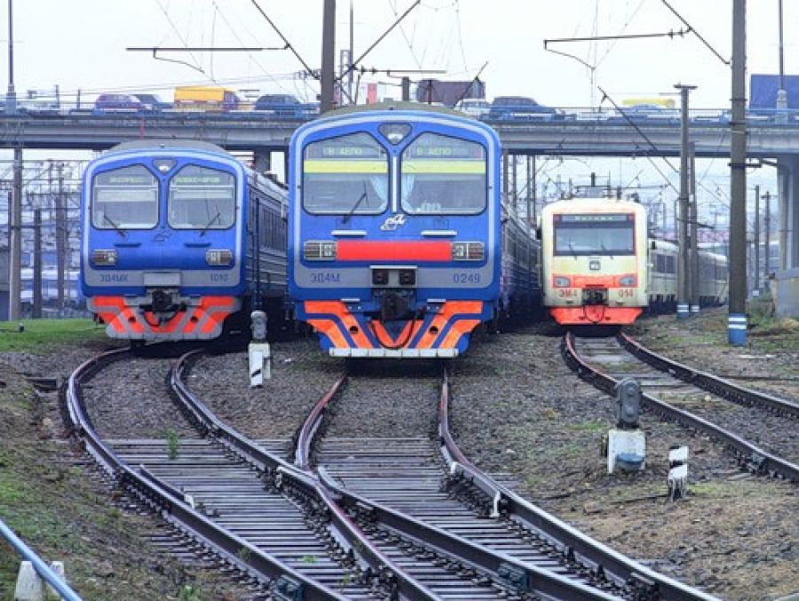 В июне и июле ряд электричек отменят из-за ремонта путей между Хотьково и Бужаниново