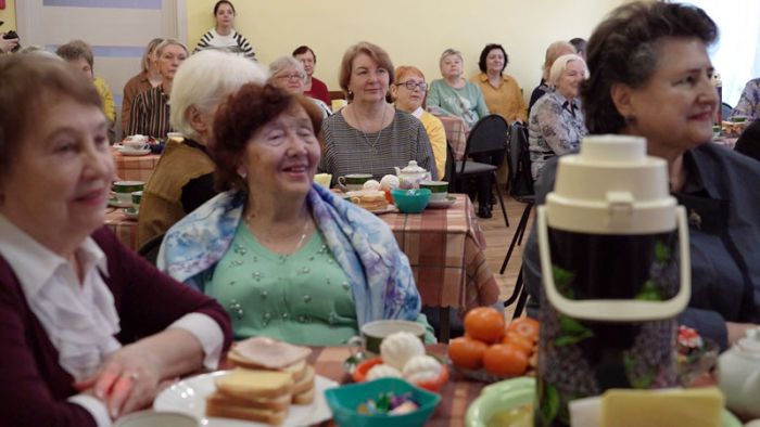 8 Марта для ветеранов ЗОМЗа