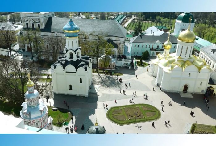 Троице-Сергиева Лавра открывает свои врата 13.06.2020 с 6 часов утра