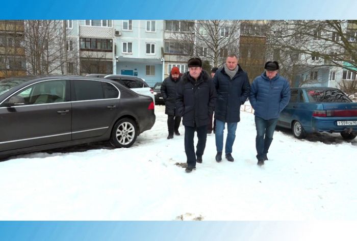 Пешая прогулка по микрорайону Ферма определила фронт работ