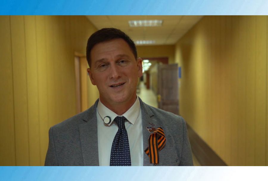 Окружные депутаты поздравляют серигиевопосадцев с Днём Победы