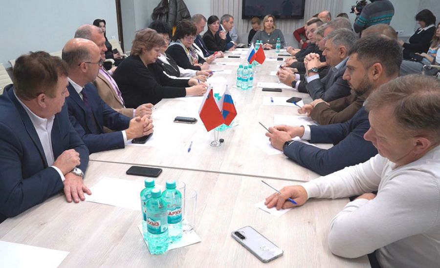 Заседание местного отделения партии &laquo;Единая Россия&raquo;