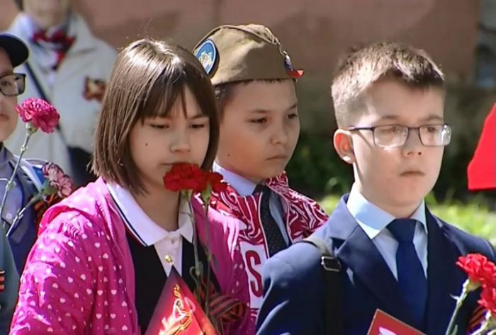 Торжественный митинг на Рабочем посёлке