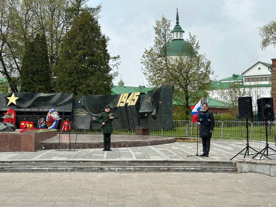 Торжественный митинг у Мемориала Славы