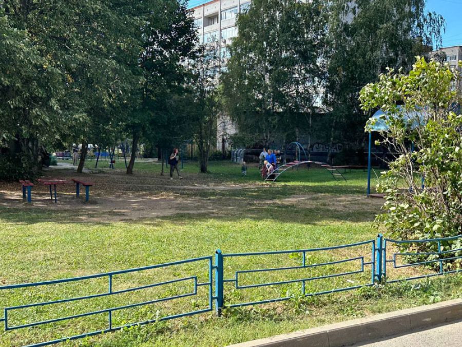 Благоустройство дворов на ул.Осипенко