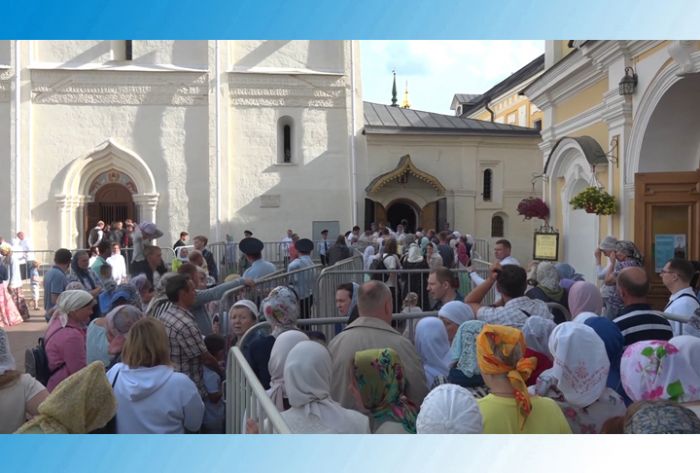 В воскресенье - накануне летнего Сергия