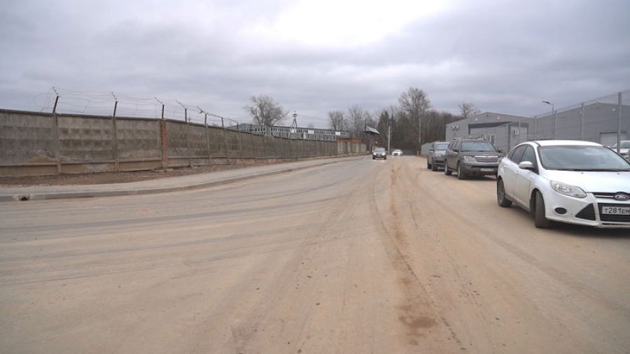 Подъездную дорогу к гаражно-строительному кооперативу «Химик» приведут в порядок