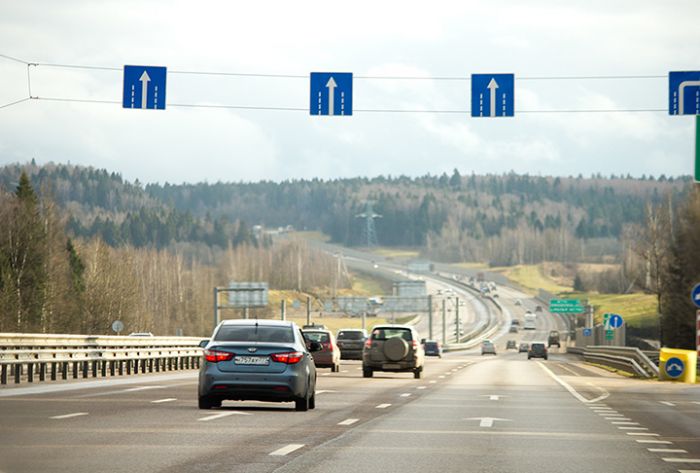 "АвтоВАЗ" возобновит выпуск автомобилей в Тольятти после 15 марта