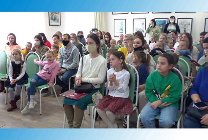 &laquo;Художник света и добра&raquo;. Конкурс в Детской библиотеке
