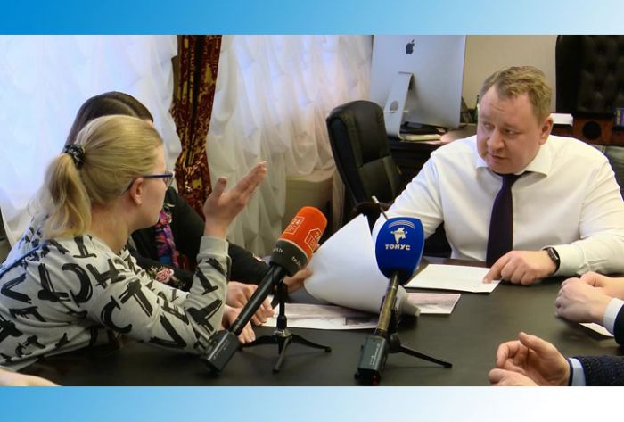 Личный прием граждан провёл Михаил Токарев