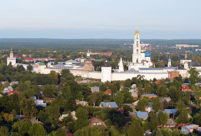 Сергиев Посад вошел десятку самых популярных городов для летних путешествий с детьми